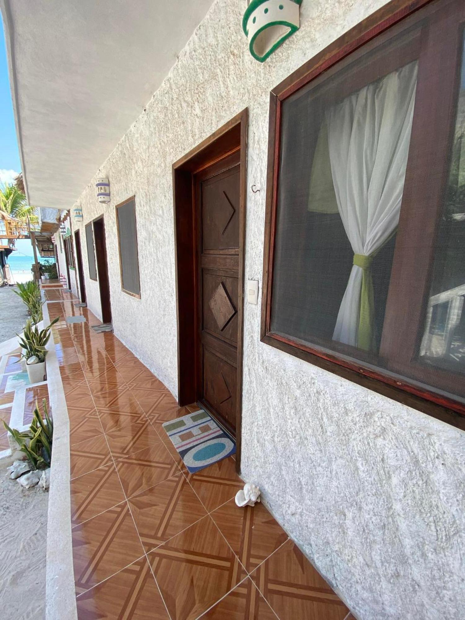 Casa Victor Avila Isla Holbox 外观 照片