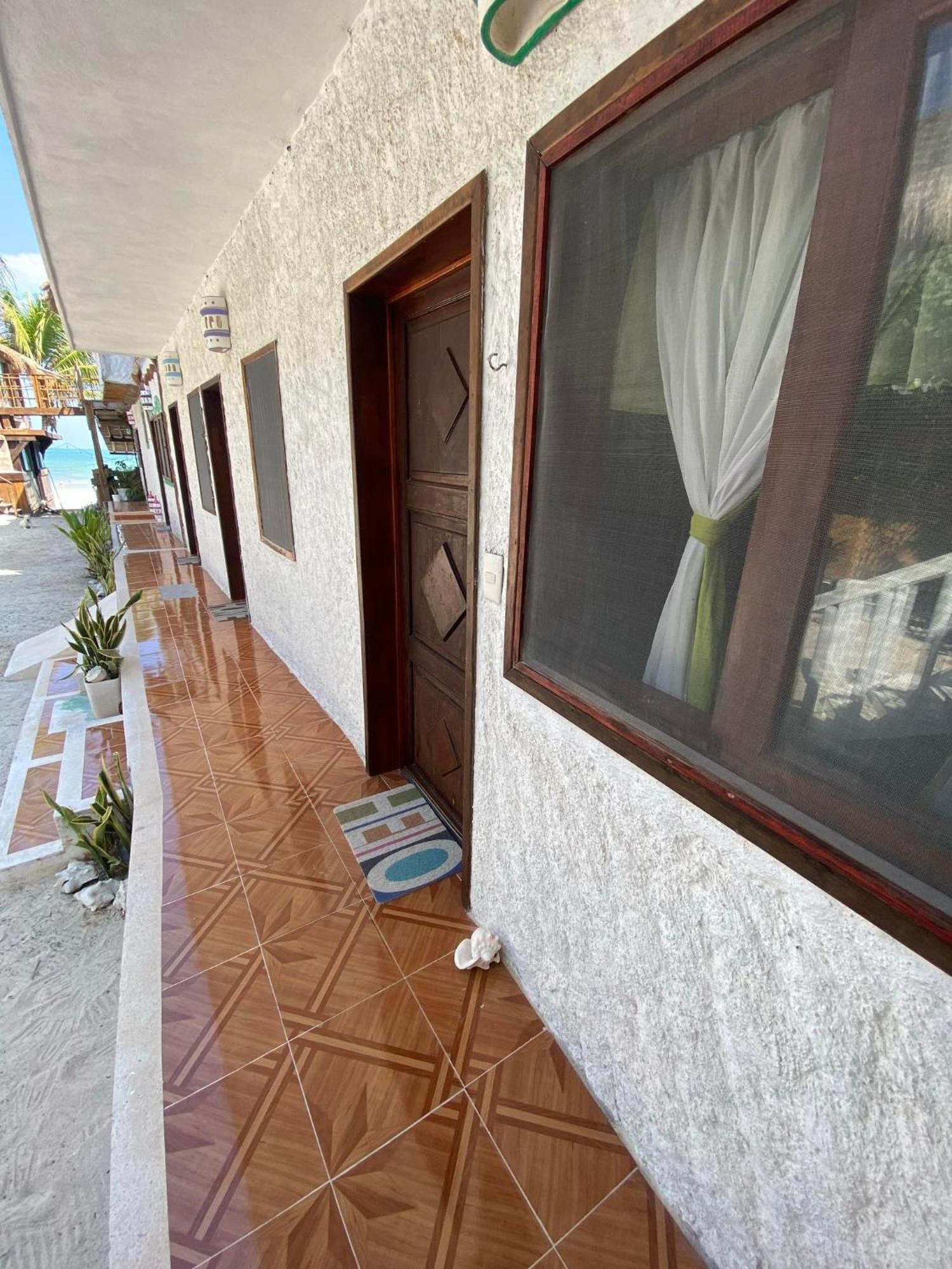 Casa Victor Avila Isla Holbox 外观 照片