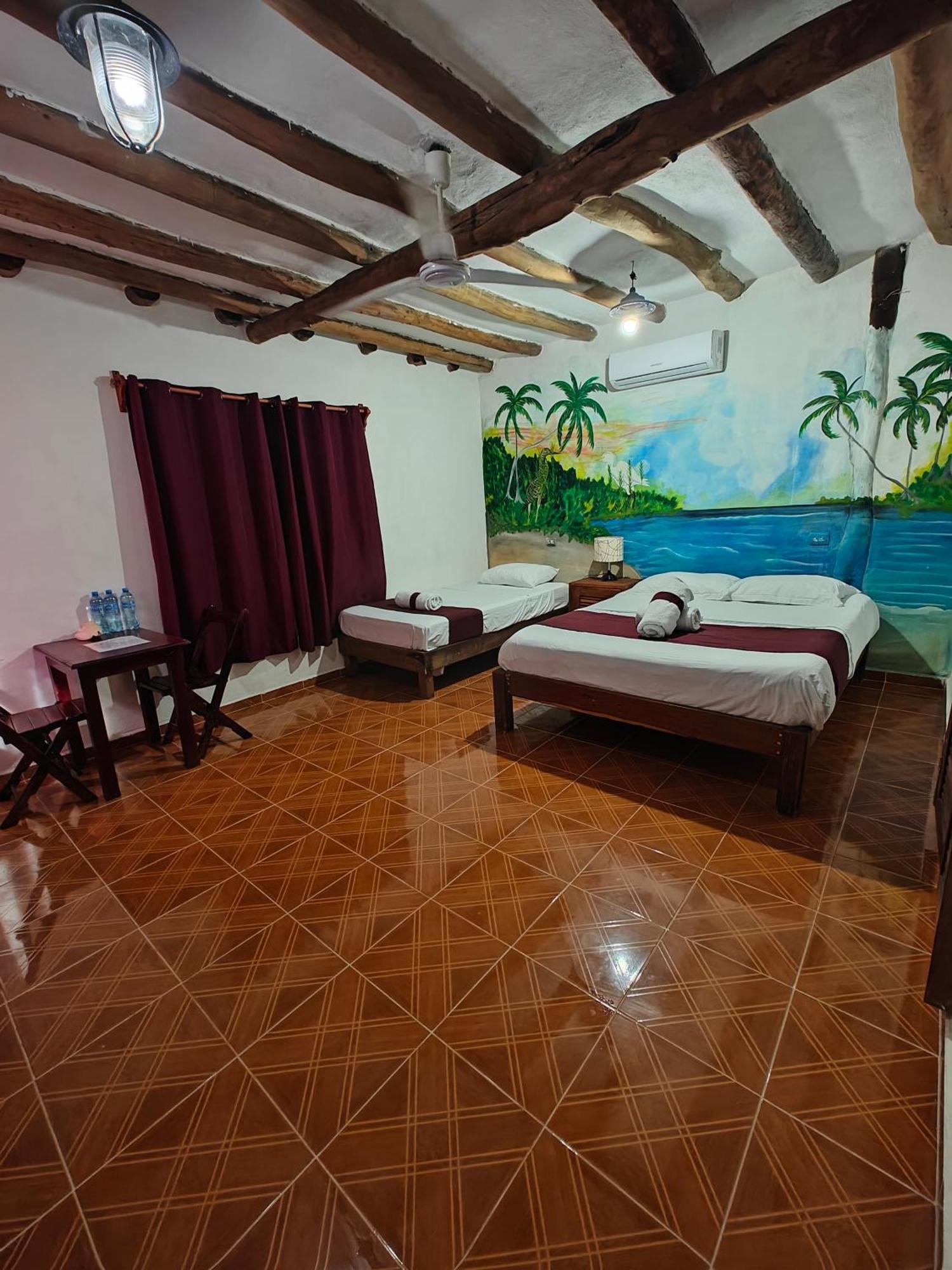 Casa Victor Avila Isla Holbox 外观 照片