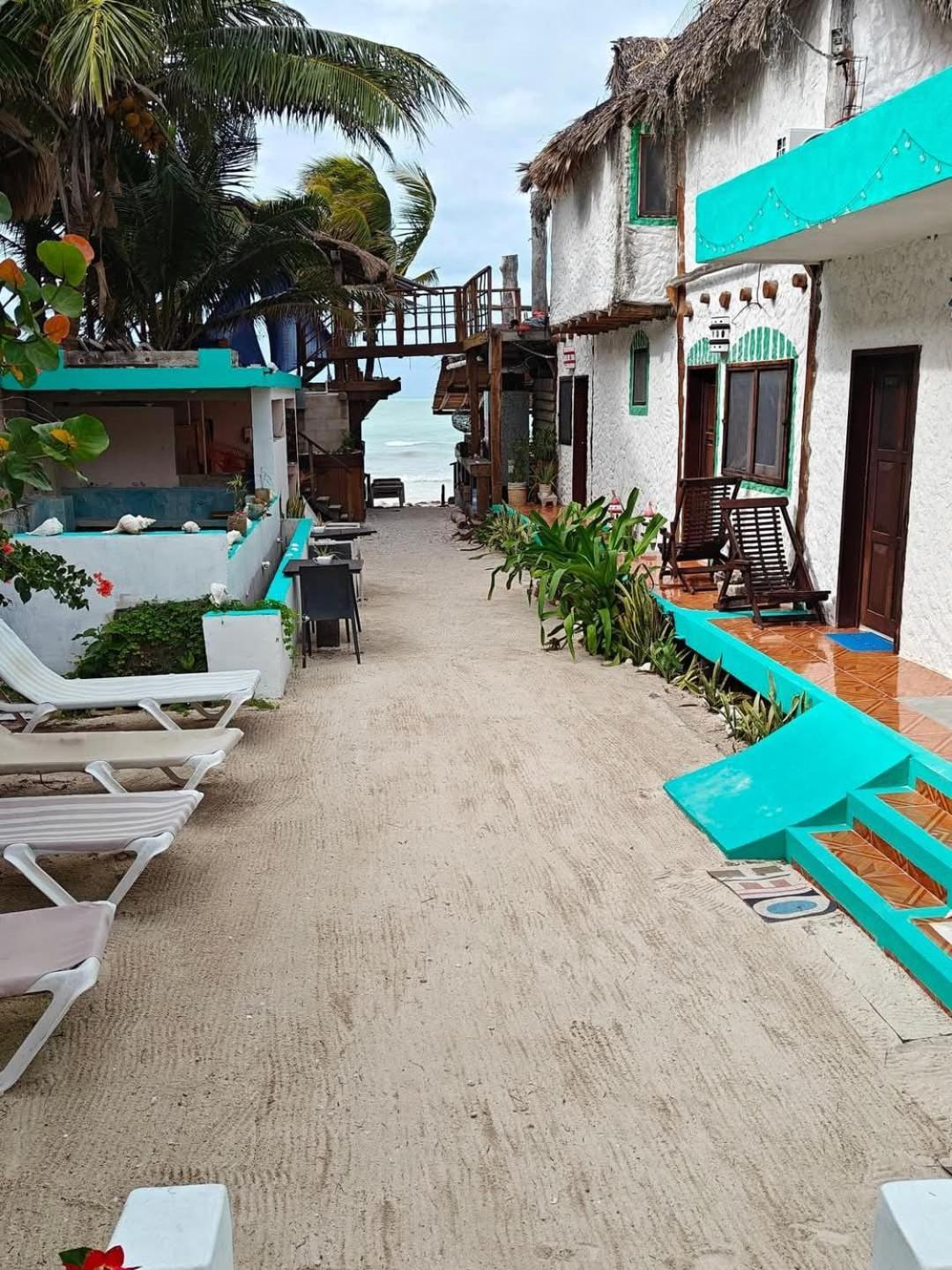 Casa Victor Avila Isla Holbox 外观 照片