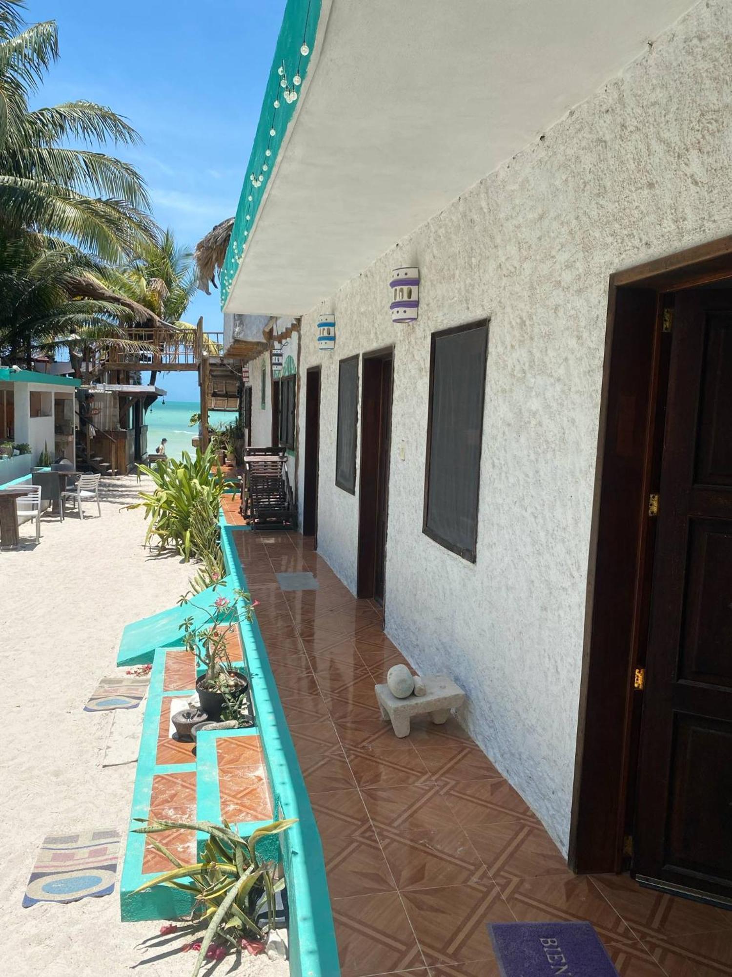 Casa Victor Avila Isla Holbox 外观 照片